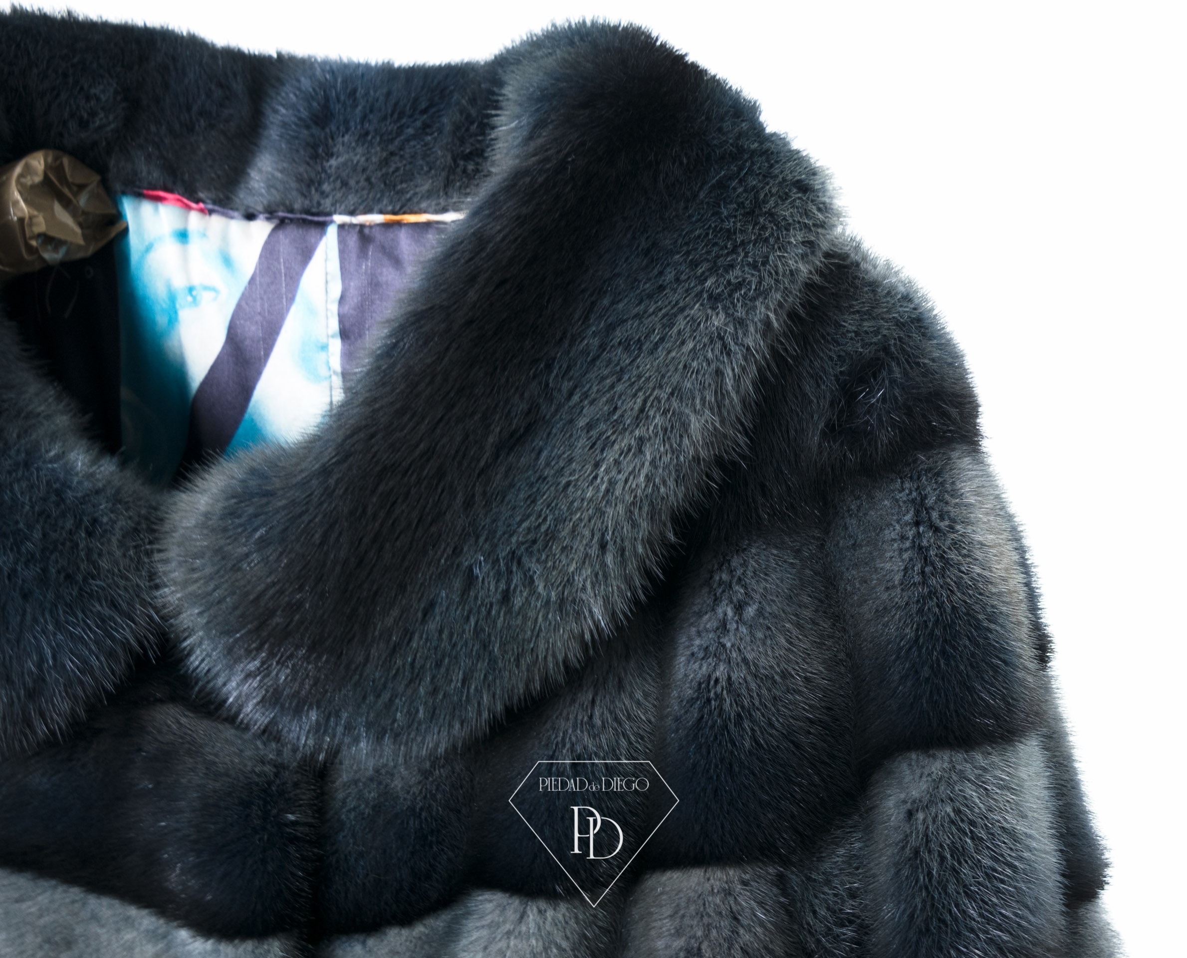 Abrigo Corto Visón Piedad De Diego